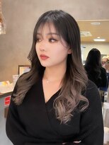 リエンスクレア(RIENS xrea)&nbsp;【xrea】ベージュグラ×山本優舞