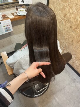 バロン(baron.) 手触り柔らかい艶髪マロンベージュ