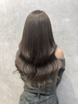 フィーネ(Fi-Ne) ダイヤモンド毛質でグレージュカラー