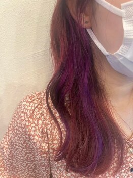 アトリエ ファゴビス(ATELIER FAGOT Bis)の写真/色持ちの良さが自慢☆髪の状態に合わせて薬剤を選定！髪の負担を極力減らすことで、色持ちもツヤ感もUP！