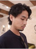 刈り上げセンターパート サーフカール フェザーパーマメンズヘア