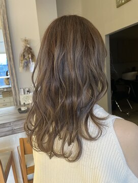 ムーンヘアー(moon hair) ロング