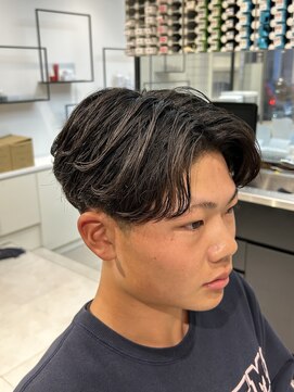 レボ 片町店(Revo) 大人気フェザーパーマ!