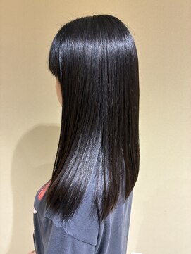 ゼン(Zen.) ストレートリタッチ