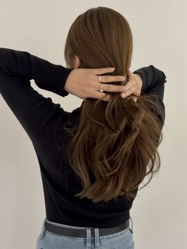 スペシウムバイアンバースデー(spacium by UNBIRTHDAY) 立体感◎ハイライト/ヤノミユウ