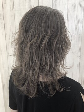 ヘア ドレス リッケ(hair dress lykke) 【lykke】ウルフレイヤーボブ×Low Contrast Balayage