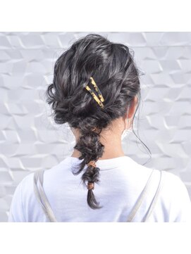 ドルセ(Dulce) 【Dulce】編みおろしヘア×オリーブカラー