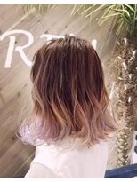 レム 聖蹟桜ヶ丘店(REM)&nbsp;ゆるふわグラデーション/ホワイトピンク