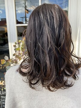 ヘアーエポック(hair epoque) 20代30代40代マッシュウルフベージュ_ネイビーシースルーバング