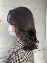 リバレッジ 白金(Leverage)&nbsp;赤みのないグレージュ30代40代【白金台/白金/目黒】担当山岡