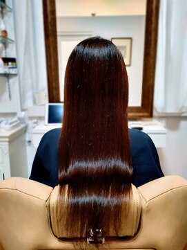レヴィア 神栖店(revia) 艶髪ストレート[神栖/髪質改善/ヘッドスパ]