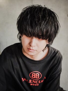 アルファ 新宿(alpha) サーフカール/ 刈り上げセンターパート/ブルーブラック[新宿駅]