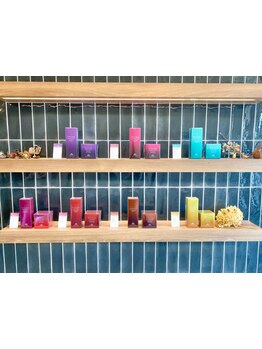 限られたサロンでしか扱えない【Aujua】取扱店★貴女の髪にぴったりの最高級オーダーメイドケアで潤い美髪