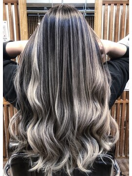 ジーディーエス(GDS) 筋しっかりシルバーバレイヤージュ