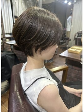 アクロス ヘアデザイン 五反田店(across hairdesign) 丸みくびれショート