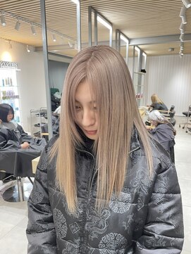 サイ(sai) ミルクティーベージュ