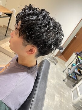 ヘアーシェルターフォーメン(Hair Shelter for men) スパイラルアップバング