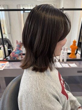 ニィ(2iee.) ミディアムレイヤー☆20代30代40代50代