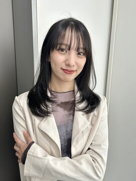 ユーフォリア 渋谷グランデ(Euphoria SHIBUYA GRANDE) レイヤーカット ミディアムレイヤー