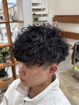 ピークスヘア(peaks hair) 波巻きスパイラルマッシュパーマスペインカールメンズパーマ堀江