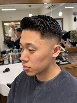 ザチョップショップ キチジョウジ(THE CHOP SHOP KICHIJOJI) サイドパート メンズカット