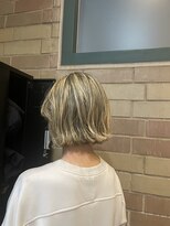 エルテ(ERTE)&nbsp;【白髪ぼかしハイライト】ぱっつんボブ