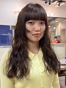 マルケ ドゥ マッシュ(MaruQuee de mashu) ゆるふわウェーブパーマ/顔まわりカット/小顔カット/梅田/茶屋町