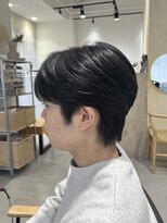 ビューバイネオリーブ 用賀店(Beau'r by neolive) ブルーブラックフェザーパーマ刈り上げセンターパート《用賀》