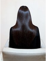 メゾンe.m.a(MAISON e.m.a)&nbsp;髪質改善縮毛矯正◎透明感グレージュストレートロング美髪