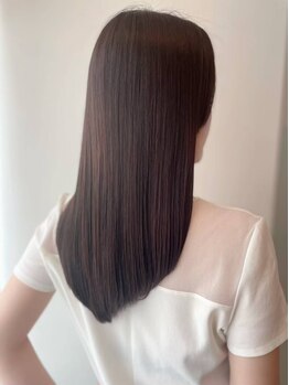 シャンプールームプラスドア(Shampoo Room +DOOR)の写真/今の状態に合ったケアを提案◎髪を健やかに導く毎日のシャンプートリートメントで輝く私に♪