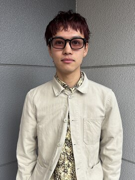 ヘアーアイストゥーレ(HAIR ICI TRE) ブリーチなしレッドメンズカラーナードショート