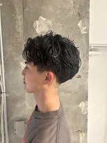 アカ(ACA)&nbsp;ニュアンスパーマテーパーフェード札幌大通りメンズ美容室