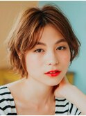 毛先ニュアンスショートボブ
