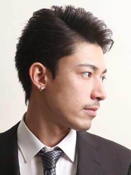 エヌドットバーバー ギンザ(N.BARBER GINZA) ビジネスシーンで好印象。クセをいかし端正な表情に<理容室>