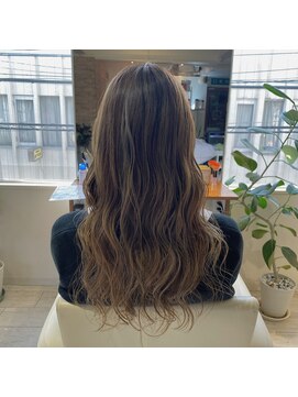 ヘアーリゾート エスランド タカツキ(Hair Resort ESLAND Takatsuki) グレージュハイライト