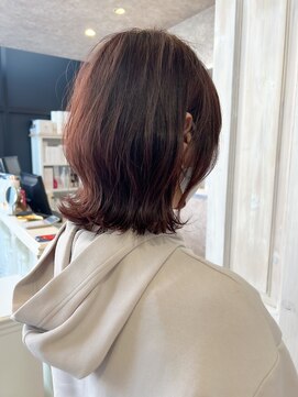 キャアリー(Caary) 福山市美容室Caary人気 赤みバイオレットピンクぱつんとボブ