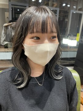 ヘア ライフ ワイレア(HAIR LIFE Wailea) MITSUI【イヤリングカラー×くびれ巻き】