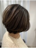30代40代50代×グレージュカラー白髪ぼかし×小顔ショート代官山