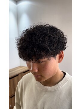 ダブルオオガキ (W-ogaki) プードルパーママッシュ刈り上げツーブロックメンズパーマ