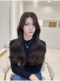 胸下ロング レイヤーカット韓国ヘア 長め前髪