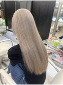 お客様の雰囲気に合わせたホワイトベージュ♪