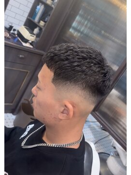 バーバーショップ ライズ(Barber Shop RAIzE) クロップスタイル×アイロンパーマ