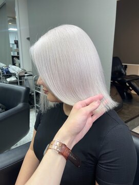 スワイ(SWAY) ホワイトブリーチ/髪質改善/ボブウルフ/エクステ/ダブルカラー