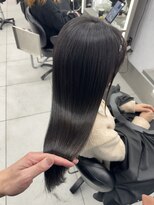 ウルスバイバレット 銀座(Urus by VALETTE)&nbsp;【アディクシーエメラルド×髪質改善ULTOWA】