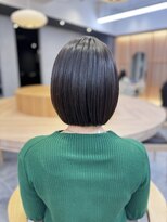 シンプルなワンレンボブスタイル×オリーブブラウン　五十嵐