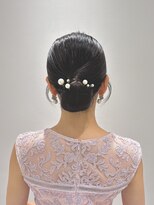 サヴォア(Savoir)&nbsp;お呼ばれヘア◎タイトシニヨン