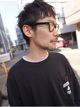 クオル キャスト 神戸三宮(QOL×cast) ベリーショートパーマメンズ