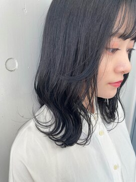 シロ(SiLO) ミディアム○透け感暗色グレー