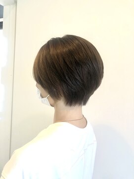 カルテット(Quartett) 【Quartett】ショート×アッシュブラウン