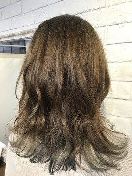 リコ 池袋東口店(Liko) 【Liko　池袋】ワンレングス・イルミナスタイル【池袋】